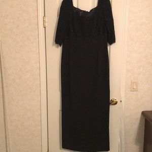 Marie St. Claire size 14. Black vintage cocktail dress.